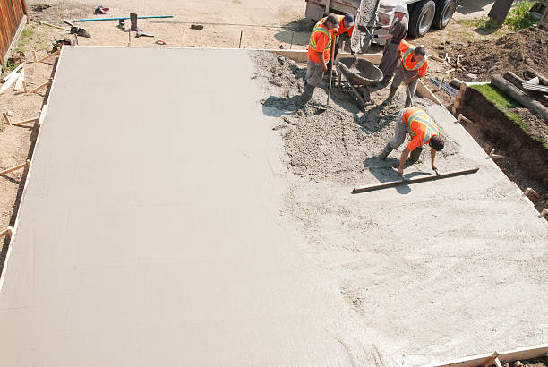 Best Decorative Concrete Services  in Englewood, NJ